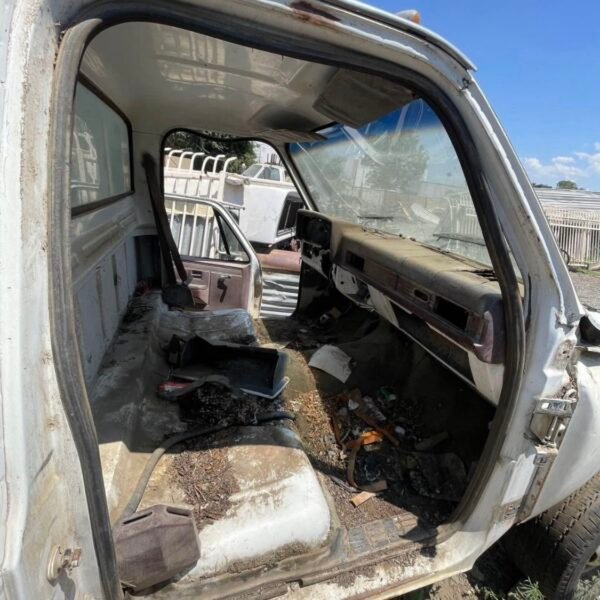 82 Chevy Cab for Parts