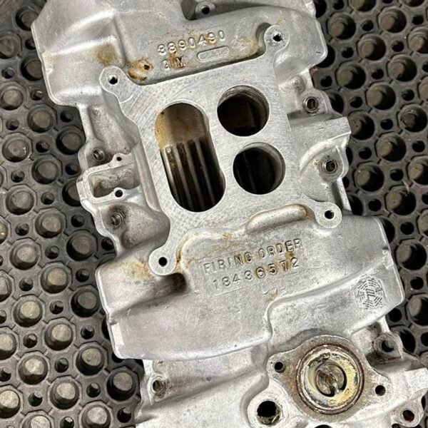 Factory Chevy Intake Manifold
3890490