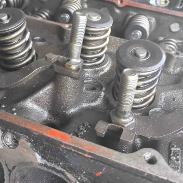 427 Corvette heads-063