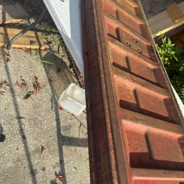 80s model square body GMC tailgate