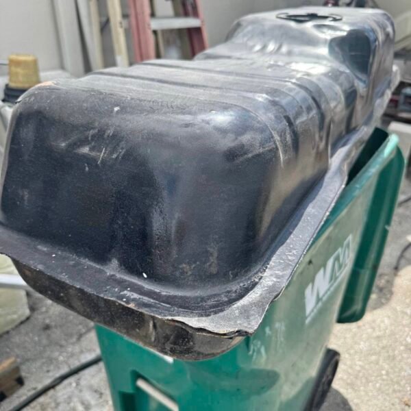 Square Body Side Fuel Tank