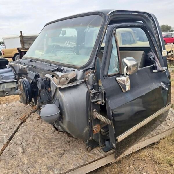 Square Body Chevy/GMC Cab-