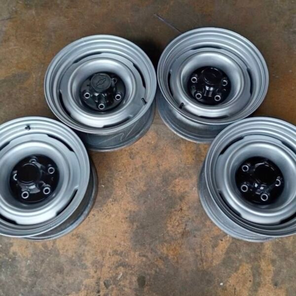 1970 1998 Chevy c10 square body
OBS Set de Rines 15"x 7. 5x5