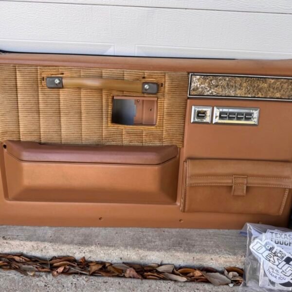 88/90 Square Body Chevy Silverado Door panel