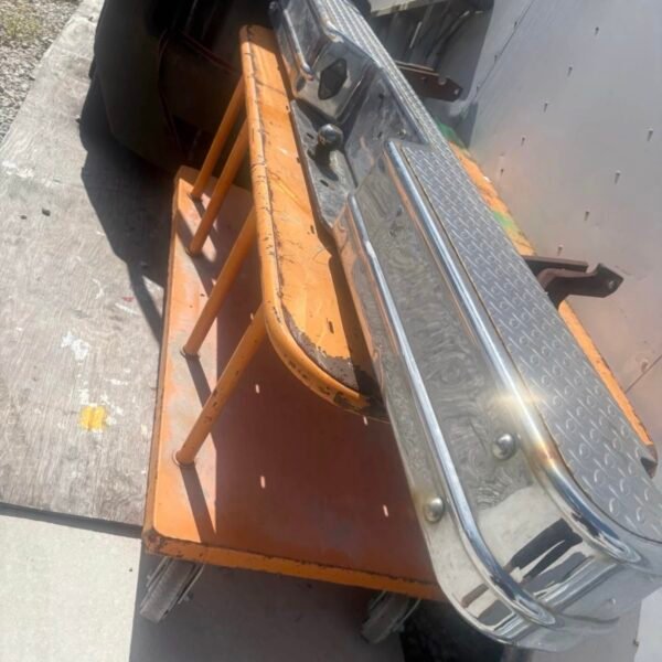 Step bumper 73-91 square body