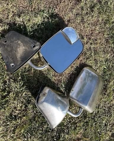 1973-87 Squarebody Mirrors.