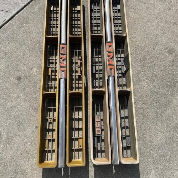 1975 Gentleman Jim Grilles.