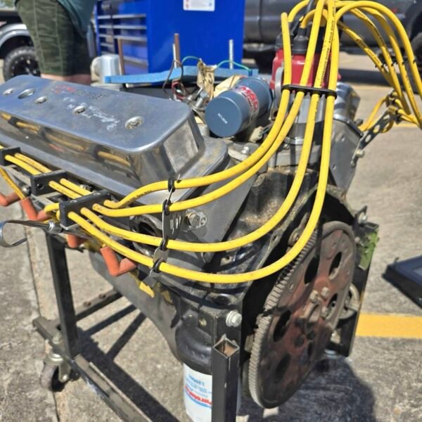 283 chevy engine long block, low miles spins over