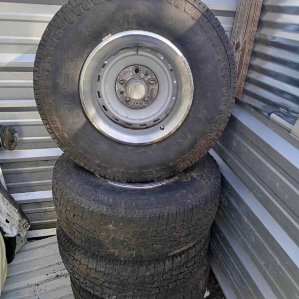 C10 Rally wheels and Tires