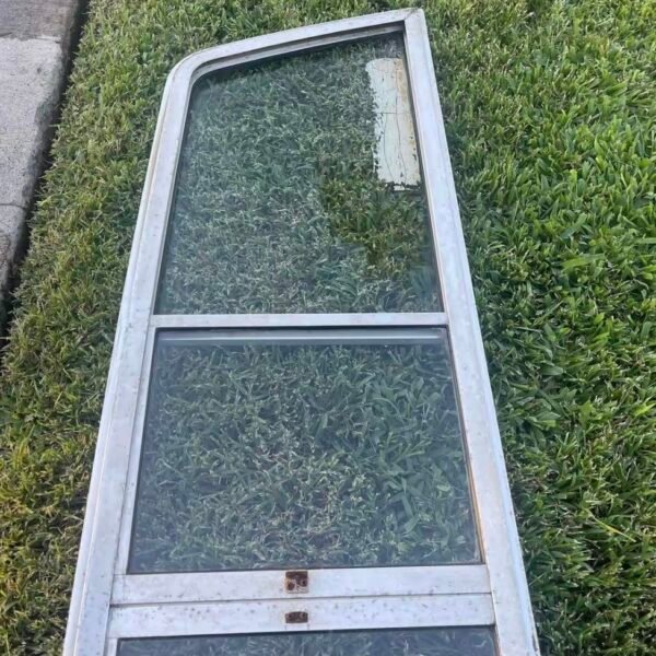 1973-87 Squarebody Slider Rear Window.